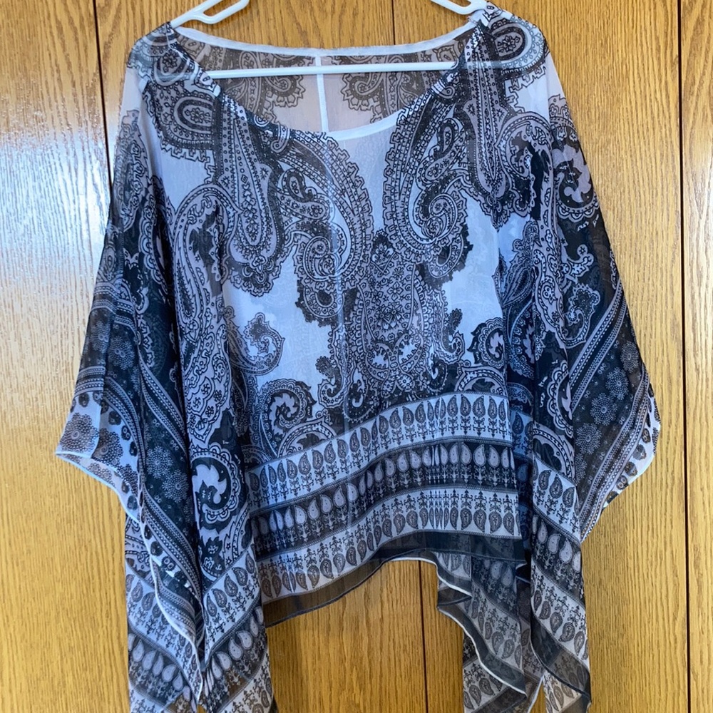 Sheer paisley poncho XL? No tags